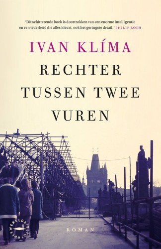 omslag Rechter tussen twee vuren