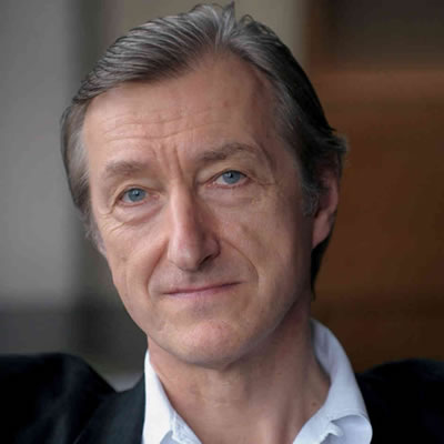 Julian Barnes